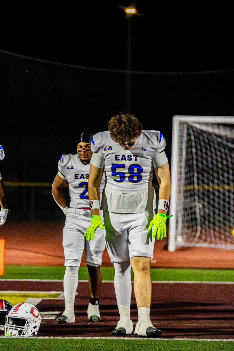 TherealHaroutA's tweet image. 6’3.5 270 
2-way player 
Tap’n the film 
@NadeFootball @Dkeyes2 @JarradPage44 @coachmgentle @coachchucs @Coach___Cid @jt4real__ @Vtothe2ndPower @JalenFisher2 @TEAMHUSTLEFB @DannyLockhartS1 @latsondheimer @GregBiggins2 

hudl.com/v/2ShmmR

hudl.com/v/2Shn9E