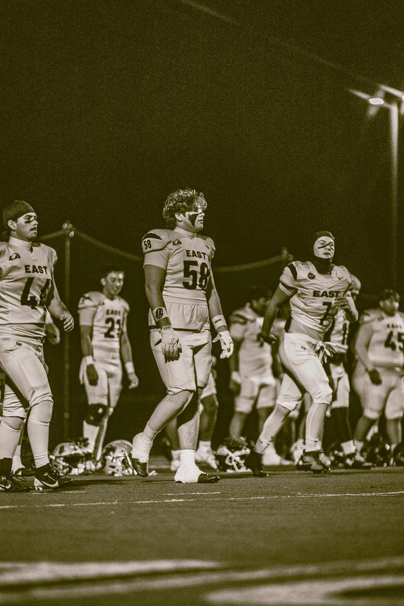 TherealHaroutA's tweet image. 6’3.5 270 
2-way player 
Tap’n the film 
@NadeFootball @Dkeyes2 @JarradPage44 @coachmgentle @coachchucs @Coach___Cid @jt4real__ @Vtothe2ndPower @JalenFisher2 @TEAMHUSTLEFB @DannyLockhartS1 @latsondheimer @GregBiggins2 

hudl.com/v/2ShmmR

hudl.com/v/2Shn9E