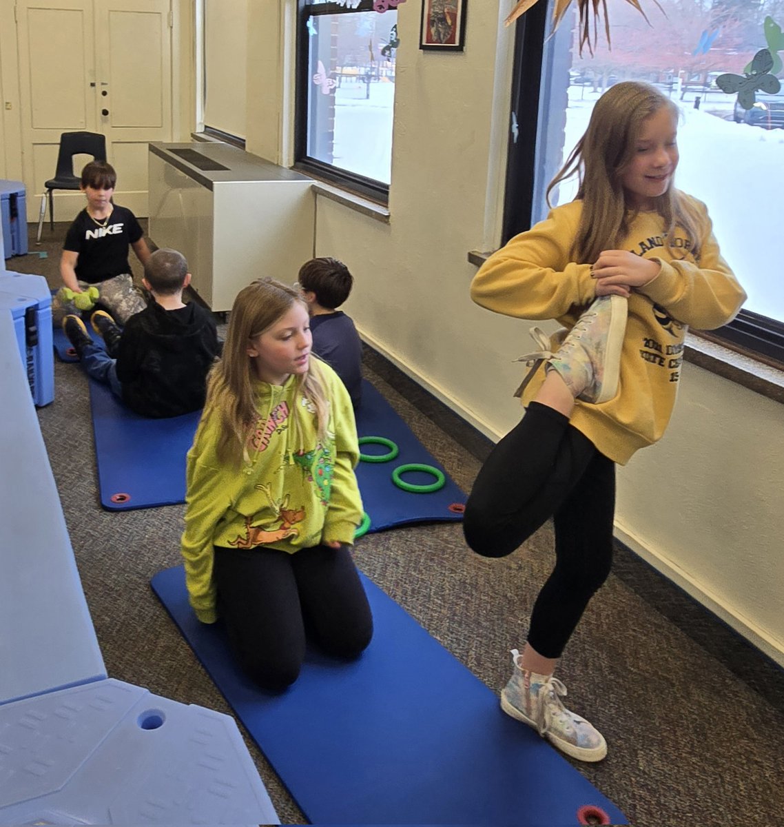 Mrs. Molchen tweet media