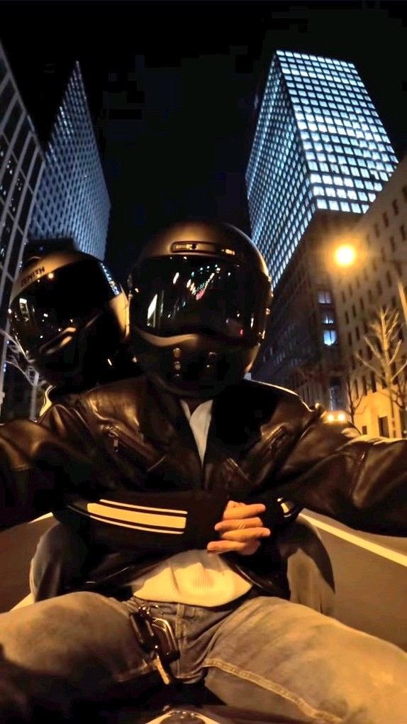imurs_buffboys's tweet photo. ANGKAS-amakohabangbuhay
A #PabKen AU where Patrick (JPN) is a part time MotoTaxi rider who meets a graveyard shift employee Karlo (KS) & ends up spending their early mornings preferably wt each other, riding through the quiet city roads when the world is just about to wake up. https://t.co/gIyNrBLiQv