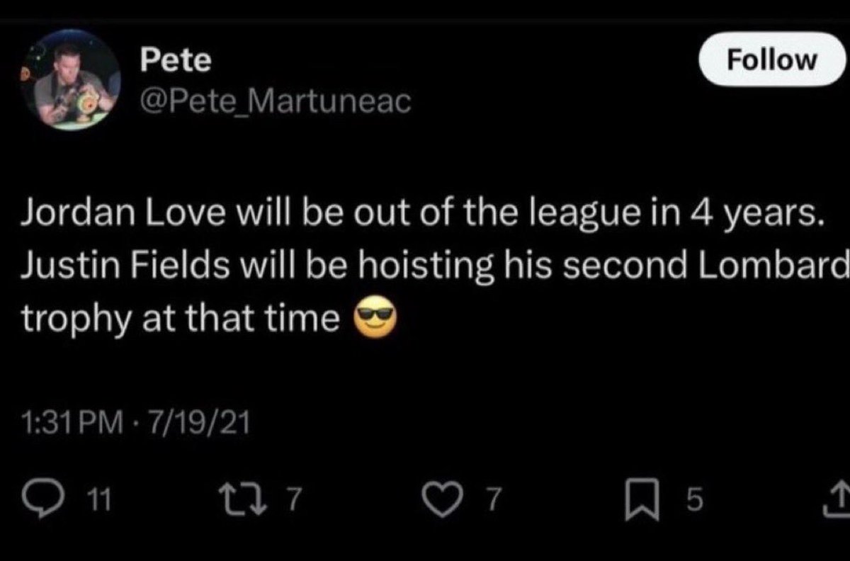 From being out of the league… to “it’s an advantage for the Bears if we keep it out of his hands.” 🤣