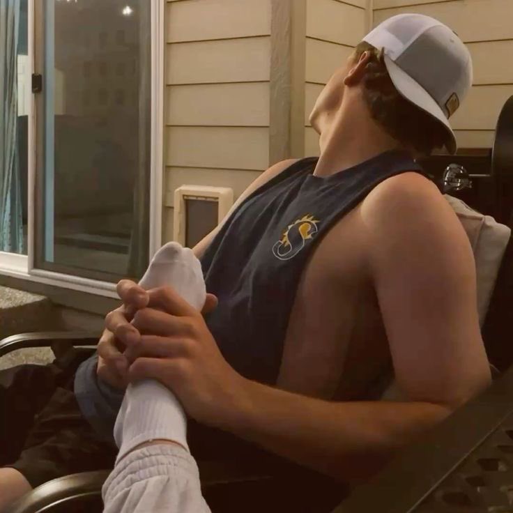 𝐼𝑙𝑦𝑎 𝑅𝑜𝑧𝑎𝑛𝑜𝑣 tweet media