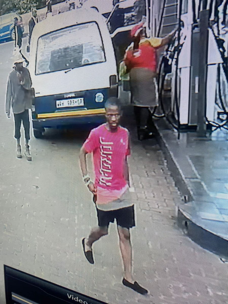 Patriot_S_A's tweet image. Patriots please be on the lookout for this criminal from Zola Soweto. He specializes in hijacking Uber/Bolt drivers. He recently hijacked a Hyundai i10 car and left the driver stranded at the Doornkop graveyard.