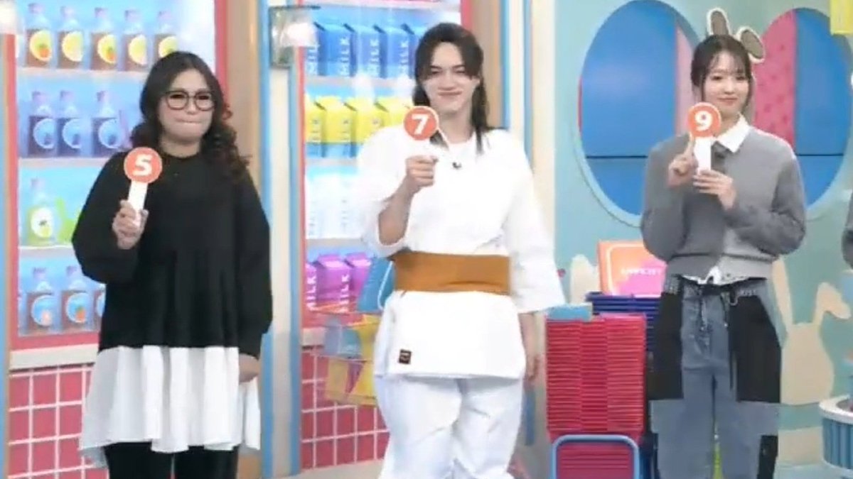 Eさん様♡ ここ二日間は少し大変でした 病気で入院していましたが 回復も早くなっ