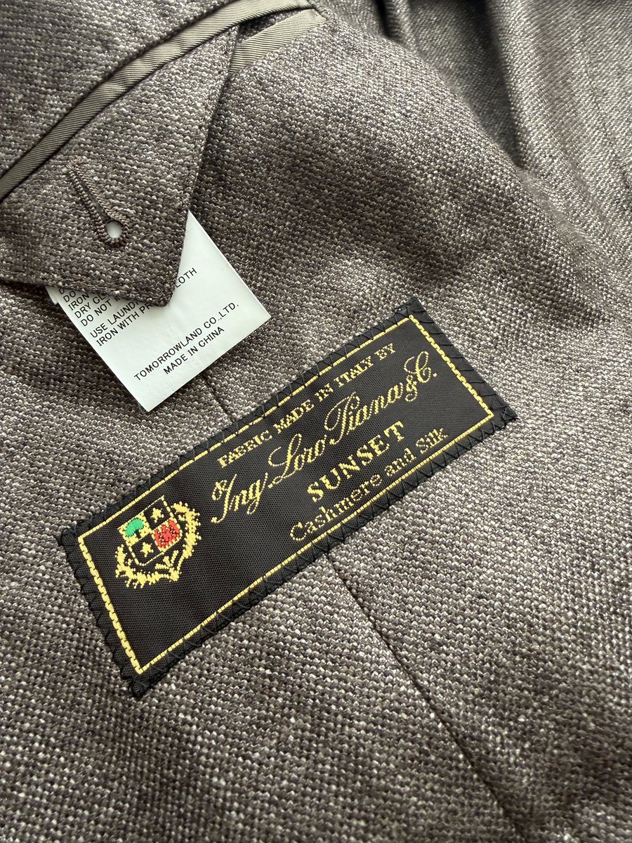 【美品 希少】エディフィス ロロピアーナ生地 カシミヤシルク アンコンジャケット 年末に買ったロロピアーナ生地のカシミヤシルクジャケット、ものすごく