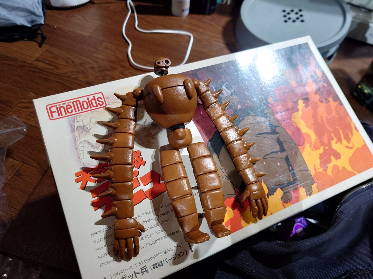 プラモ屋で今度塗装のやり方教えてもらえる。楽しみ✨️それまでの宿題を組み立てたぜ