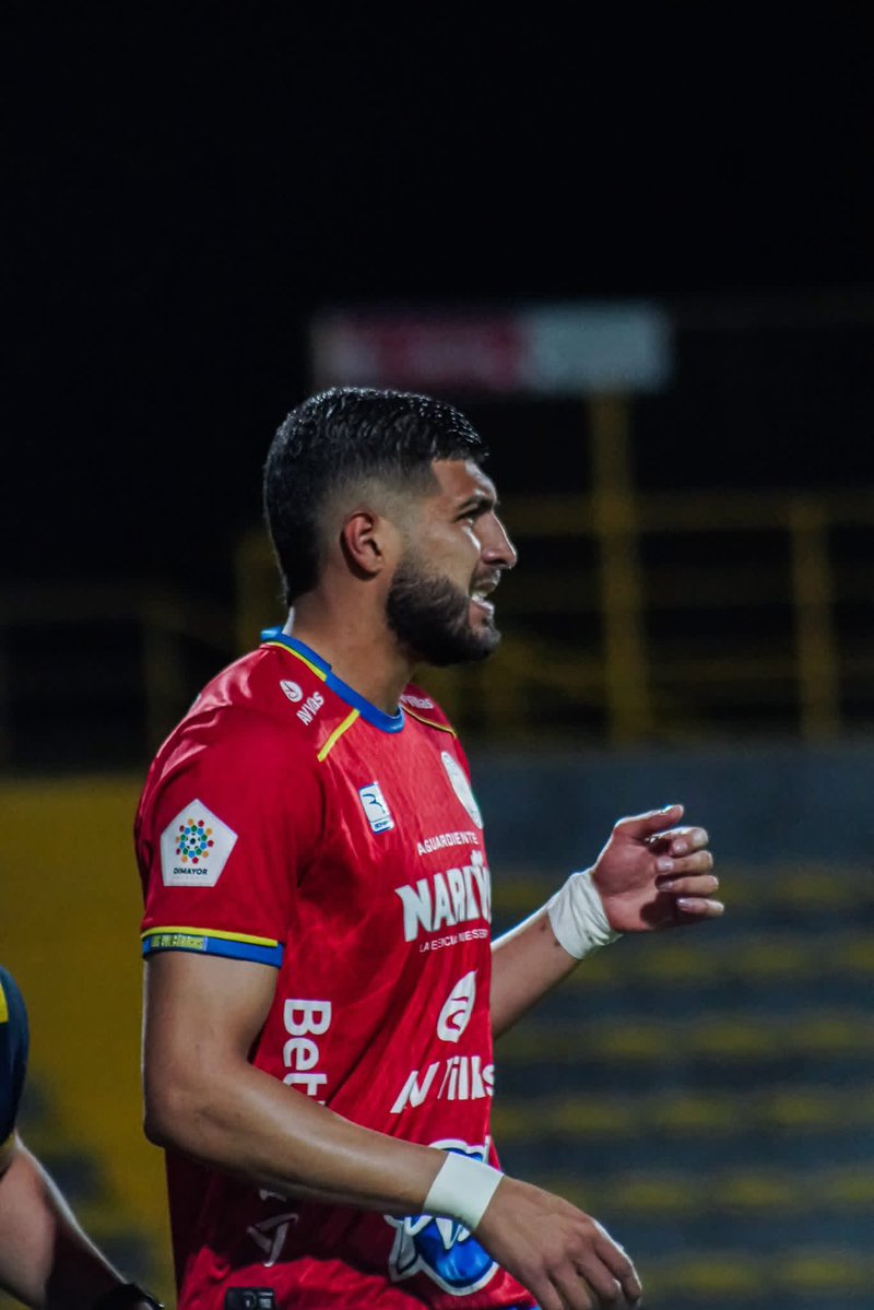 Joyce Ossa ya no hace parte de <a href="/DeporPasto/">Asociación Deportivo Pasto</a> Tras varios diálogos con el club, se llegó a un acuerdo y, en la noche de hoy, el jugador salió de la concentración para emprender un nuevo rumbo.
Le deseamos el mayor de los éxitos a Joyce y agradecemos su aporte a la familia volcánica.