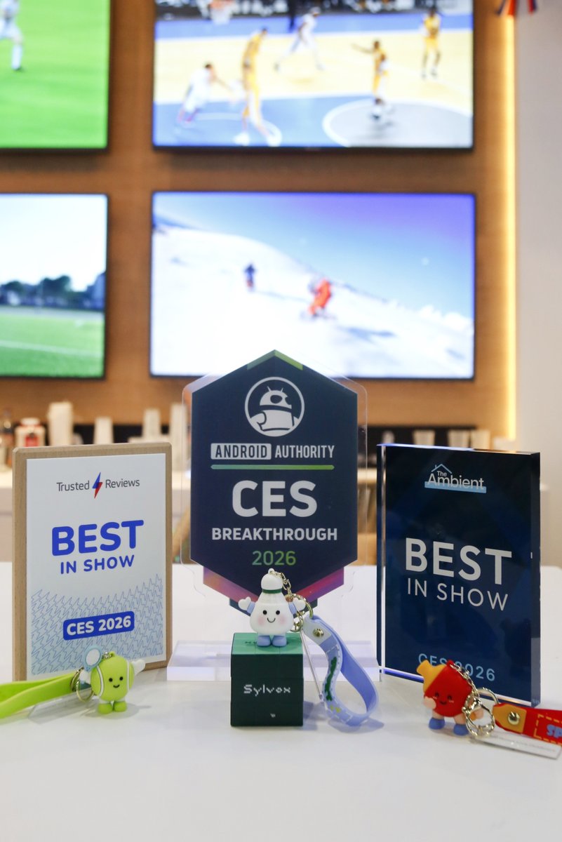 🏆 Today, we’re adding another prestigious award to our collection at #CES2026 ! We’re thrilled to have won the CES Breakthrough 2026 award from <a href="/AndroidAuth/">Android Authority</a> 🙌 A huge thanks to everyone! 

#betteroutside #outdooroasis #Sylvox #outdoortv #outdoorliving #tech #exhibition #awards
