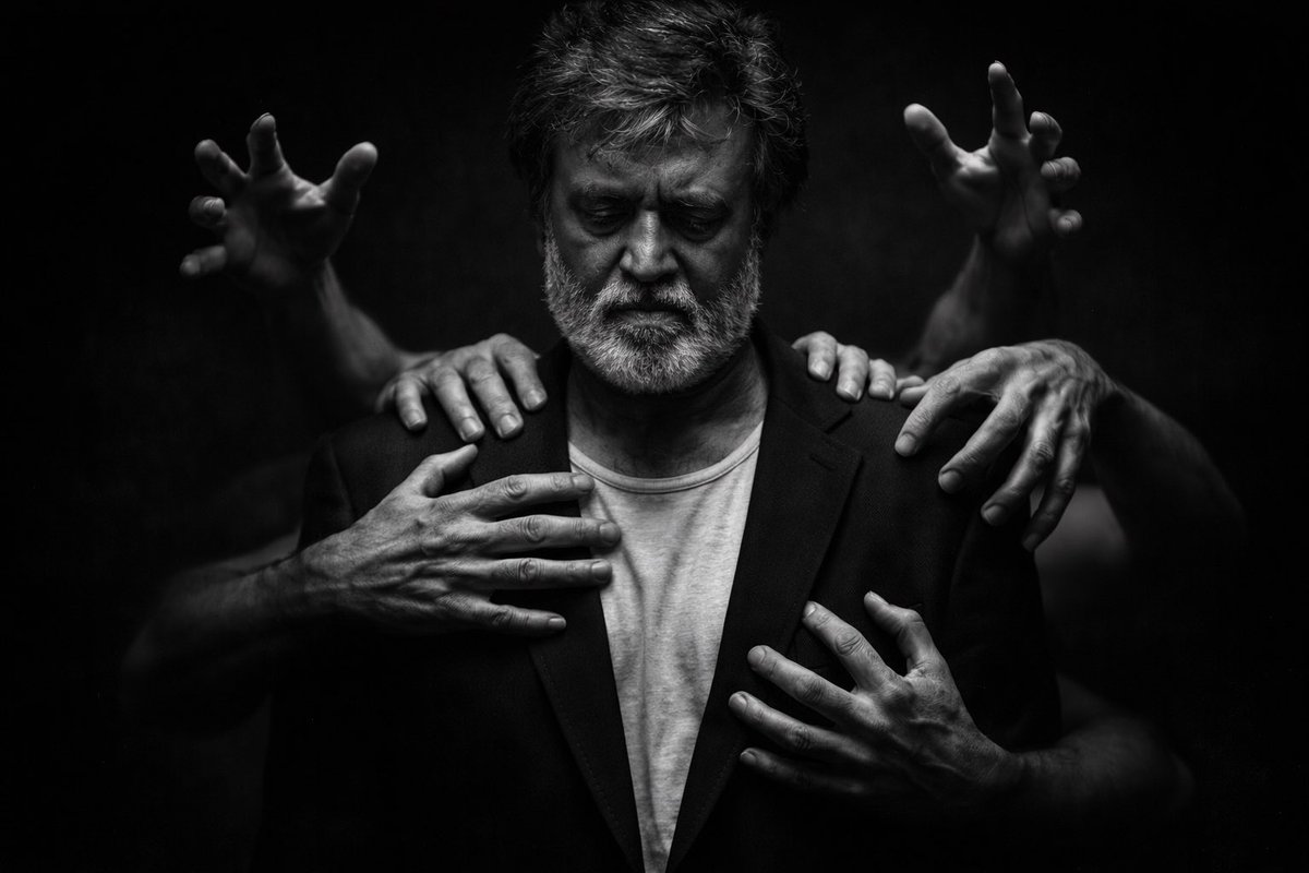 Raylan89's tweet image. -Surreal Fine Art Portrait 📸

- Chatgpt or Gemini Nanobanna Pro 🎨

#Bookmark + Follow for more INSANE AI prompts ↓

ADD PROMPT 👇
Black-and-white fine art portrait of a middle-aged man with a rugged face and short hair, wearing a dark blazer over a white t-shirt, standing