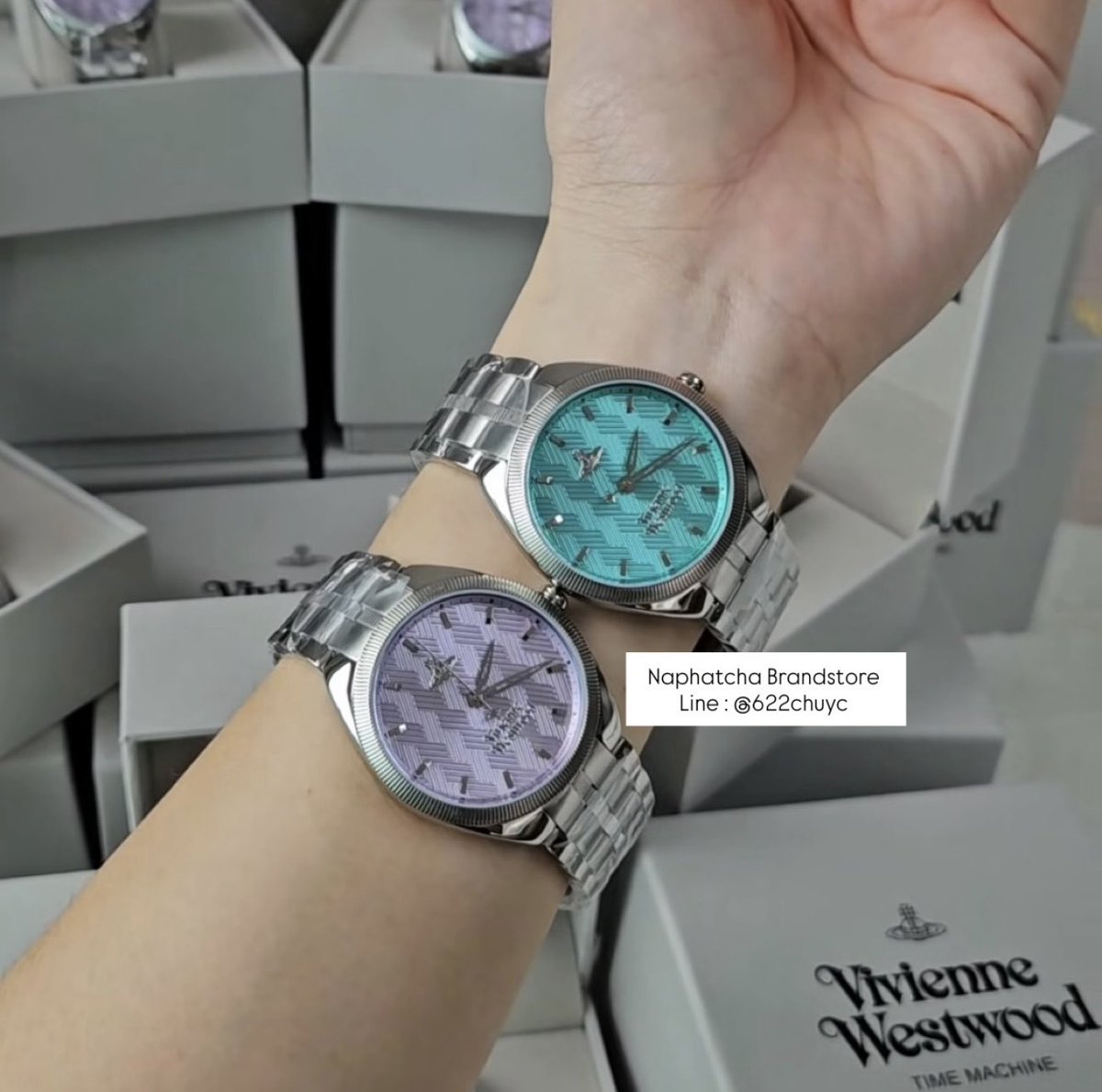 Npc_Brandstore's tweet photo. ✨ พร้อมส่ง 2 สีค่ะ ✨ นาฬิกา Vivienne Westwood รุ่น The Mews
🩵💜 รุ่นนี้ฮิตมากๆเลยค่ะ รุ่นคลาสสิคของแบรนด์
นำมาใส่เมื่อไหร่ไม่มีเอ้าท์แน่นอนค่ะ 🥰

Size Case : 37mm.
Color : Silver~Blue / Silver~Purple 
อุปกรณ์ครบ + รับประกัน 2 ปีเต็มค่ะ

🔥 เซลล์ 7,990.- ส่งฟรี ~ แมสได้ค่ะ 🔥 https://t.co/fN4CwUm8Xf