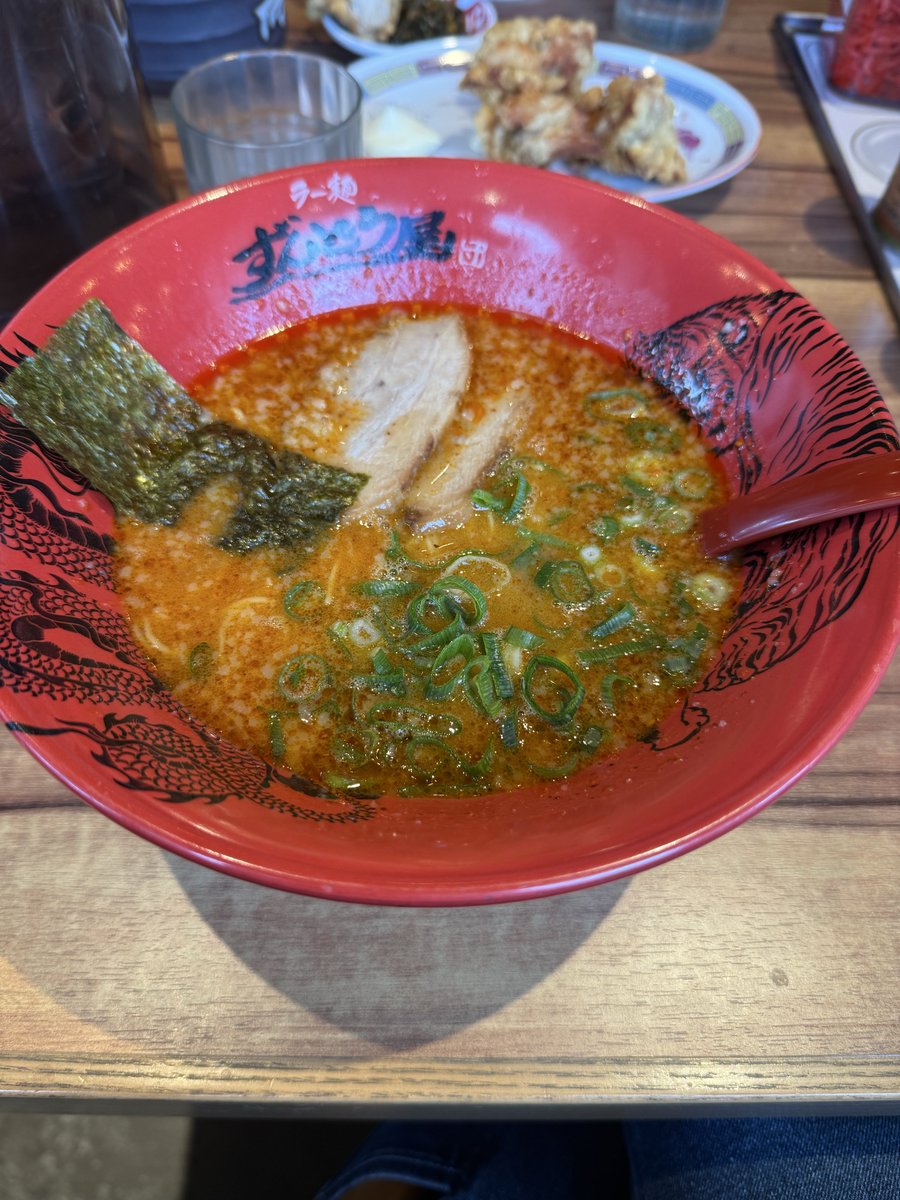 hyikun1's tweet photo. 気がつけば
#ずんどう屋 https://t.co/pbwTRFZZzu