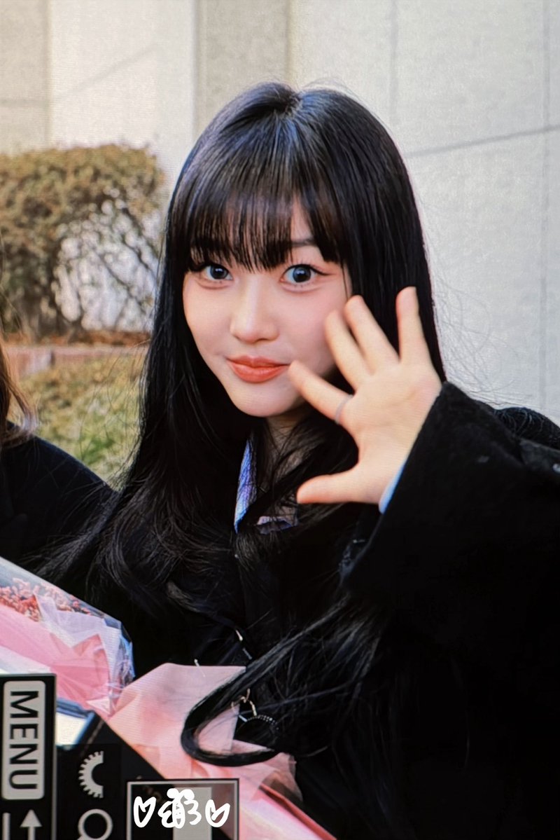 for_8i8's tweet image. 260108 pre

졸업 축하해 ♡

#유스피어 #USPEER
#시안 #SIAN