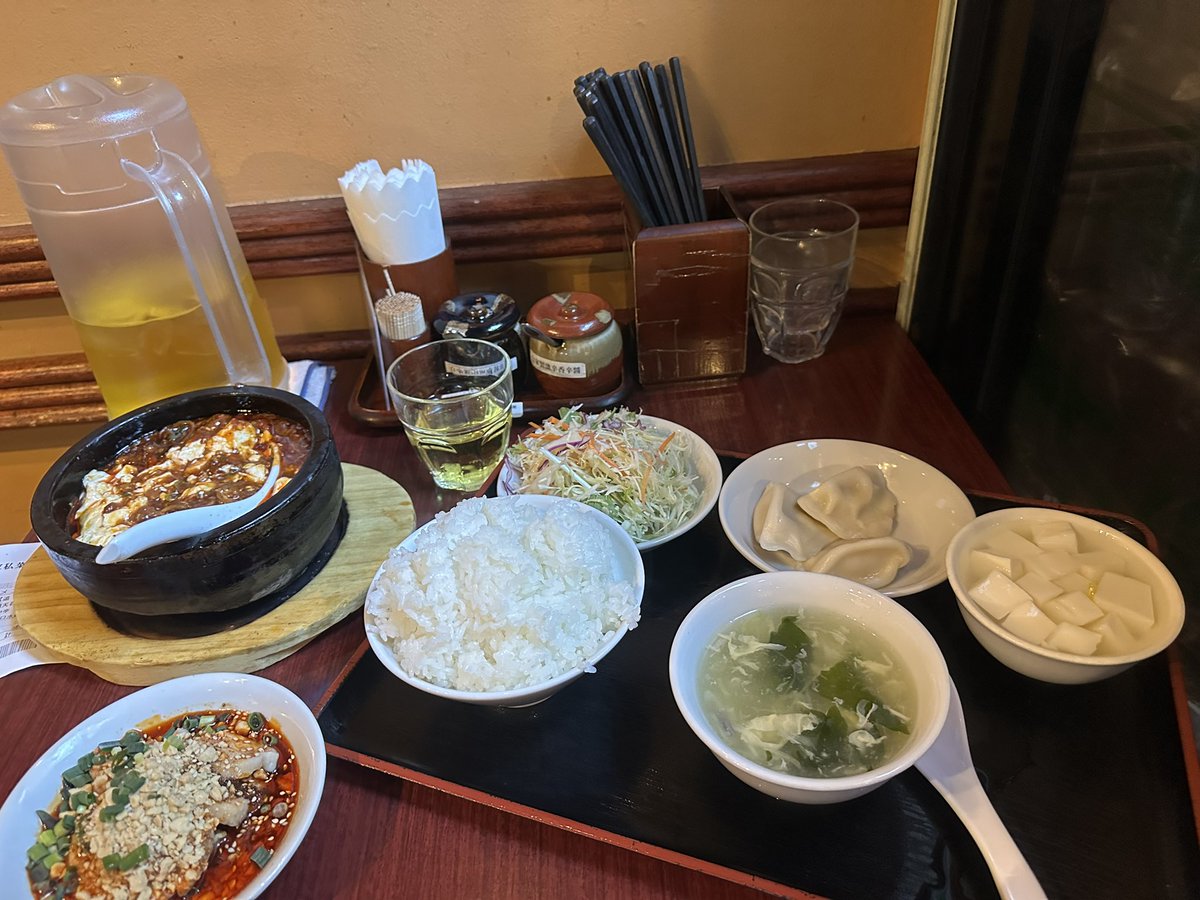 渋谷に来たなら！！
麻婆豆腐辛い🌶
冬なのにめっちゃ汗出る💦