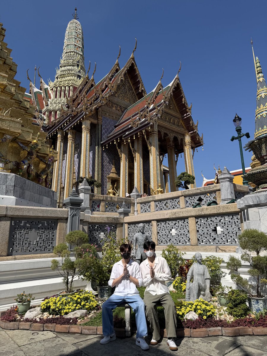 phuwintang's tweet image. สาธุ