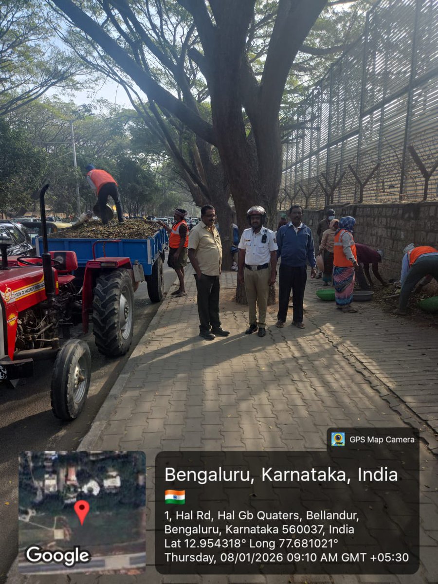 BECCUPDATES's tweet photo. commuters and residents.
#greaterbengaluruauthority
#BECC #IntensiveCleaning #HALOldAirportRoad #CleanCity https://t.co/rIXQJzyAMZ