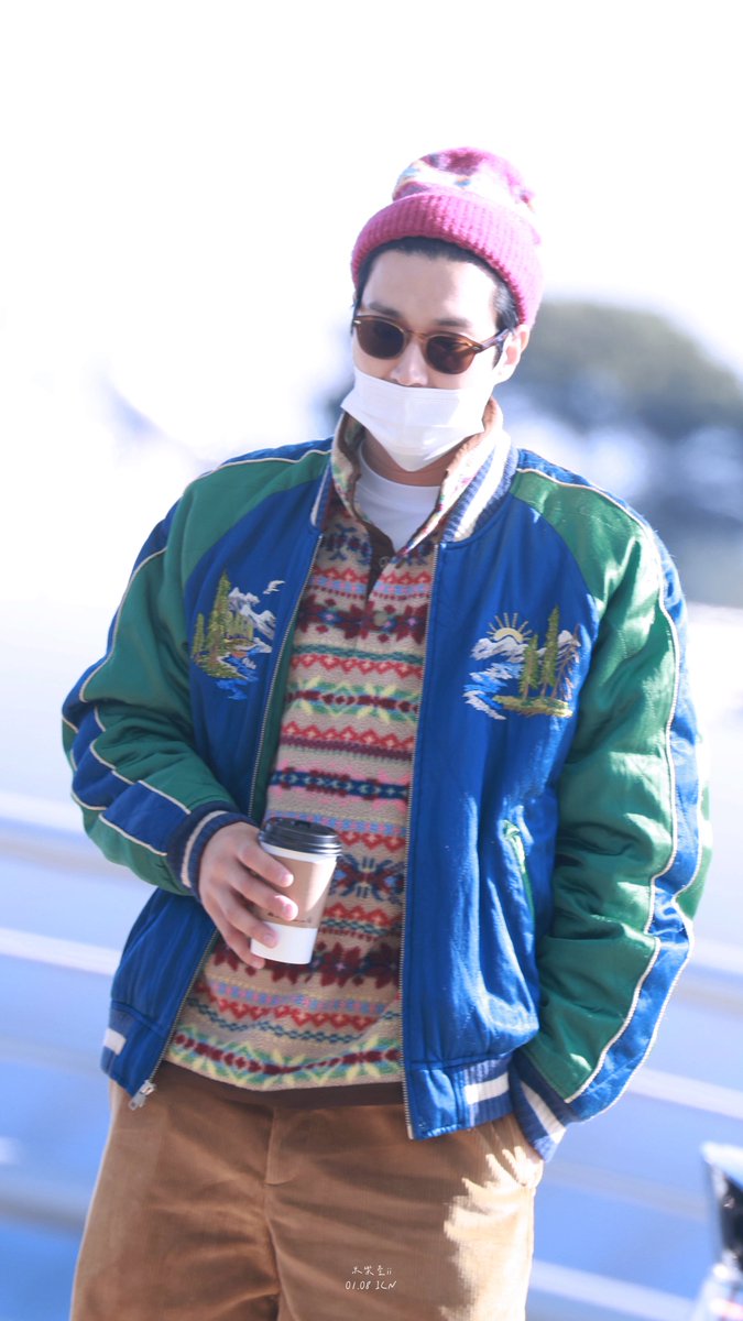 imqqqii17's tweet image. Feels like Siwon is about to travel to Northern Europe/Canada😖Cozy
#SUPERJUNIOR 
#슈퍼주니어
#Siwon
#崔始源
#최시원
#シウォン