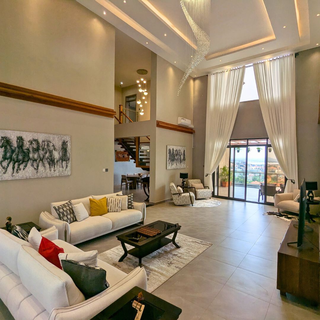 GazelleUG's tweet photo. Arrival🎷 jazz playing, vintage 'mweso' game on table, calm views unfolding. You’ve arrived.
Arise by Gazelle Hospitality
📍Buziga 

🌐https://t.co/RECWH3Azdz

#holiday #travel #hotel #luxurylifestyle #YOLO #Luxury #peace #Kampala https://t.co/PWxERKBuww