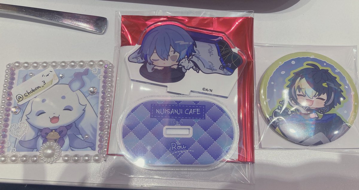 【交換】にじさんじ　スイパラ　Dityca　コースター　缶バッジ アスクタ アクリルスタンド

譲:画像参照
求: 缶バ こたつ🐺
      アクスタ こたつ 🐙

仙台店に現在おります。
退店後手渡し or 郵送希望

検索避けの為ファンマは変えています。

お気軽にお声がけください✨️