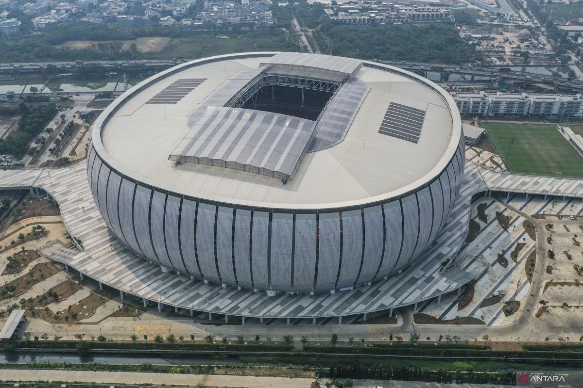 uarmytannies__7's tweet image. pov Jakarta masuk list tour bangtan :

TENTUKAN PILIHANMU MAS 😭

JIS                                                             GBK