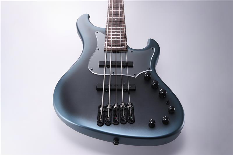 ibanezofficial's tweet image. The Ibanez "Mode" series represents a reimagining an iconic bass design. It's Ibanez's unique, modern take on a legendary instrument that has become ubiquitous across various musical genres.