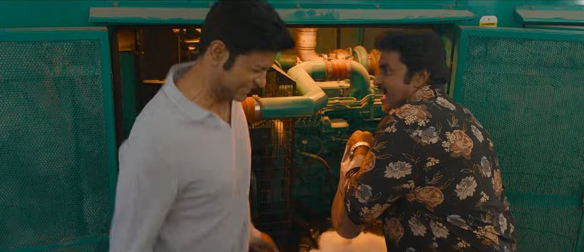 ManofmassesSTAN's tweet photo. Generator lo Sugar pose scene 🤣🤣
.. Boya Reference, VD reference 😂🙌...
Full on fun undhi Trailer lone inka movie lo entha entertainment undho 😂👏..
Can't Wait for #BMW Movie https://t.co/CHn0OoaFZ7