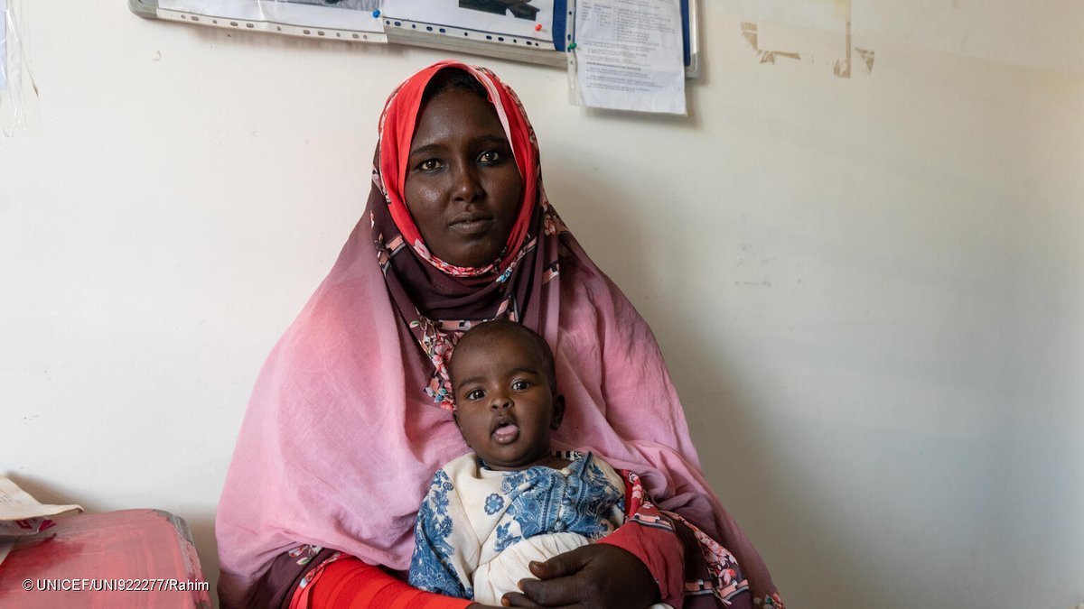 UNICEF's tweet photo. It takes Zahra two hours to travel to a health centre in White Nile State, Sudan, but she does it for her baby.

“I came here for her nine months vaccination,” Zahra says while holding little Amina.

Centres like these - supported by UNICEF and partners - provide critical health services, including immunization, nutrition screening and malnutrition care and treatment. It also provides care for pregnant and lactating women benefiting hundreds of refugee and host communities in White Nile state.

"This centre has made things much easier for us,” Zahra shares.

Children in Sudan need peace and access to life-saving aid for their futures.