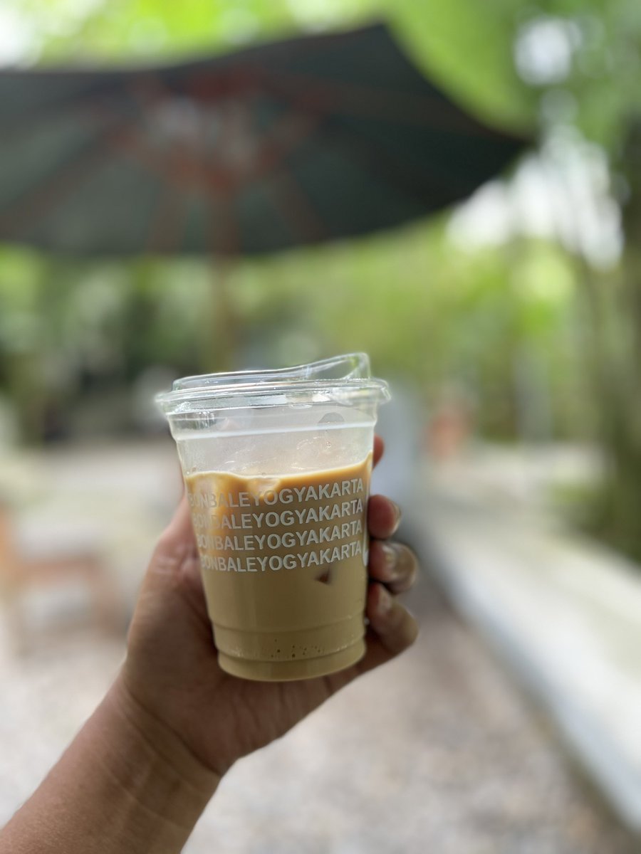 Kalau bilang ga enak ntr viral gak wkwkwkwk 
Ga espekkk jauh” yg di tuang kek kopi dr drigen 🥱🥱