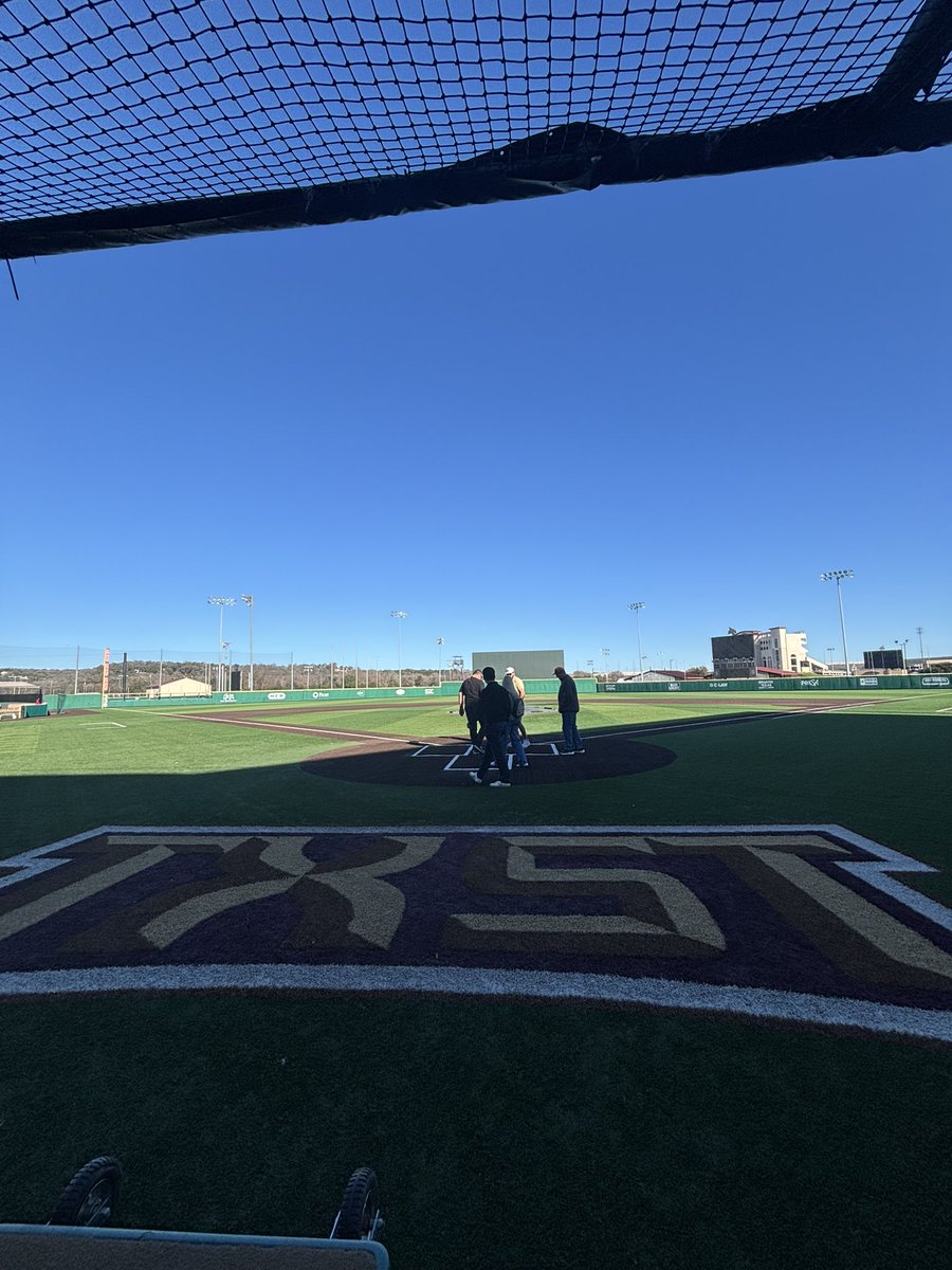 Reid Farrell tweet media