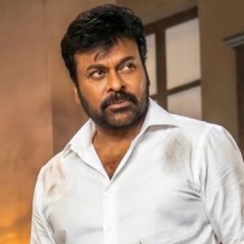 Who is King of openings? 

🔄 #NBK           ♥️ <a href="/KChiruTweets/">Chiranjeevi Konidela</a>