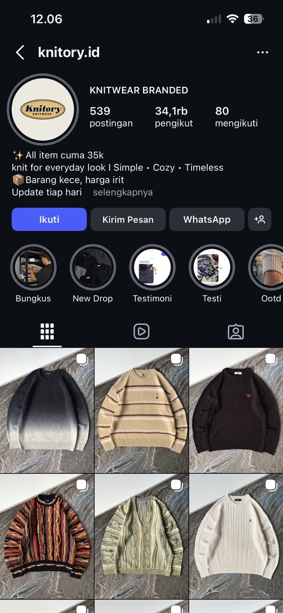 tidakbersenjata's tweet photo. HAI YALL, i need ur help buat basmi penipu (calon ahli neraka) satu ini. jangan ada lagi yang pesen barang di akun ini ya, kalau bisa block dan report akun ini pls biar aku puas liatnya gk bisa nipu lagi buat sementara https://t.co/Kq8RXxslsf