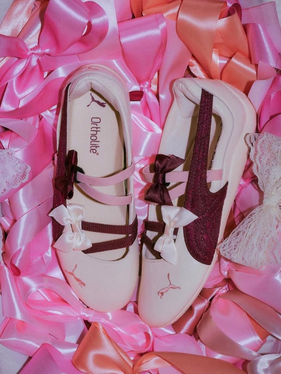 💐🤏🏻 tweet media