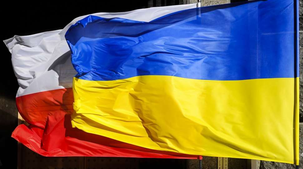 CBOS: poparcie dla "uchodźców" z Ukrainy spadło do 48% – najniższy poziom od 2014 r.! 54% Polaków chce zakończyć wojnę nawet kosztem terytoriów. Koniec z bezkrytyczną hojnością – Polacy wyraźnie mówią: „Dość”. 

#Uchodźcy #CBOS