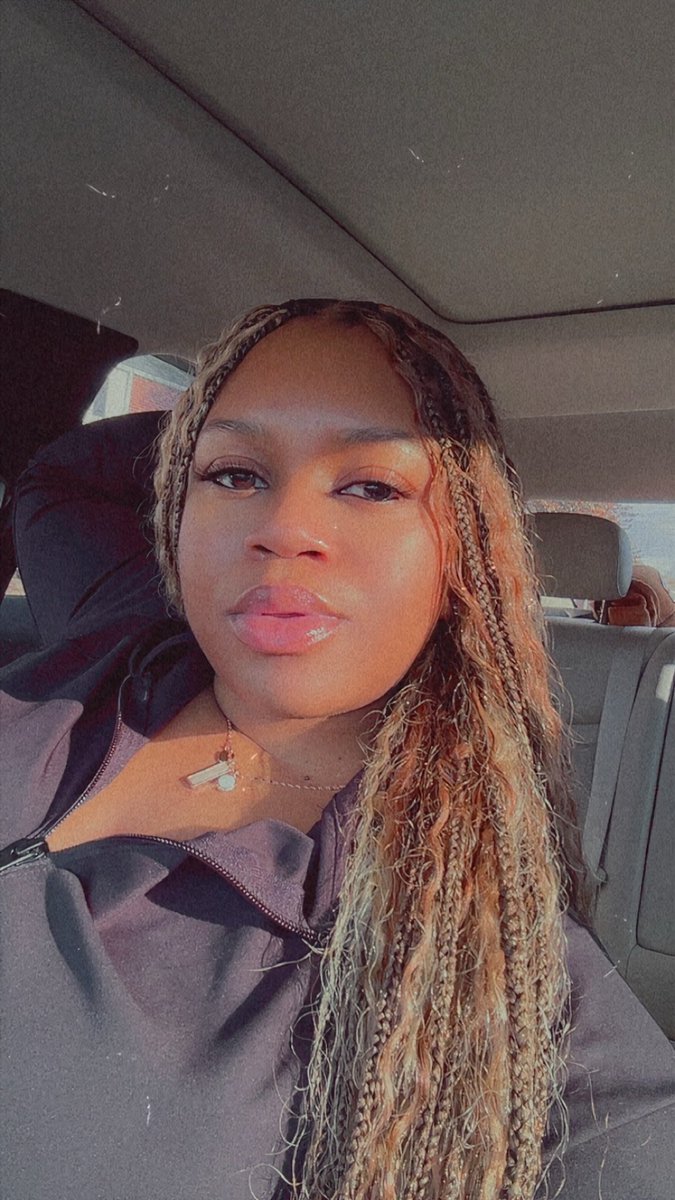 ____408's tweet image. 🩶