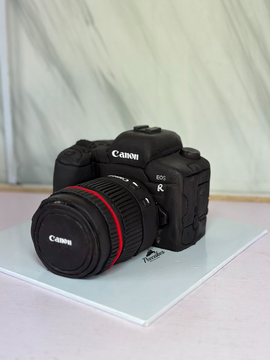 Peecakes tweet media