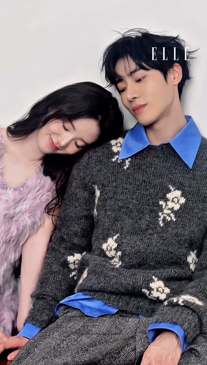 bbachuu0's tweet image. 시아 배우님이랑 찍은 이번 엘르 화보가 레전드인 이유..
ㄴ 말해봤자 입만 아프죠..