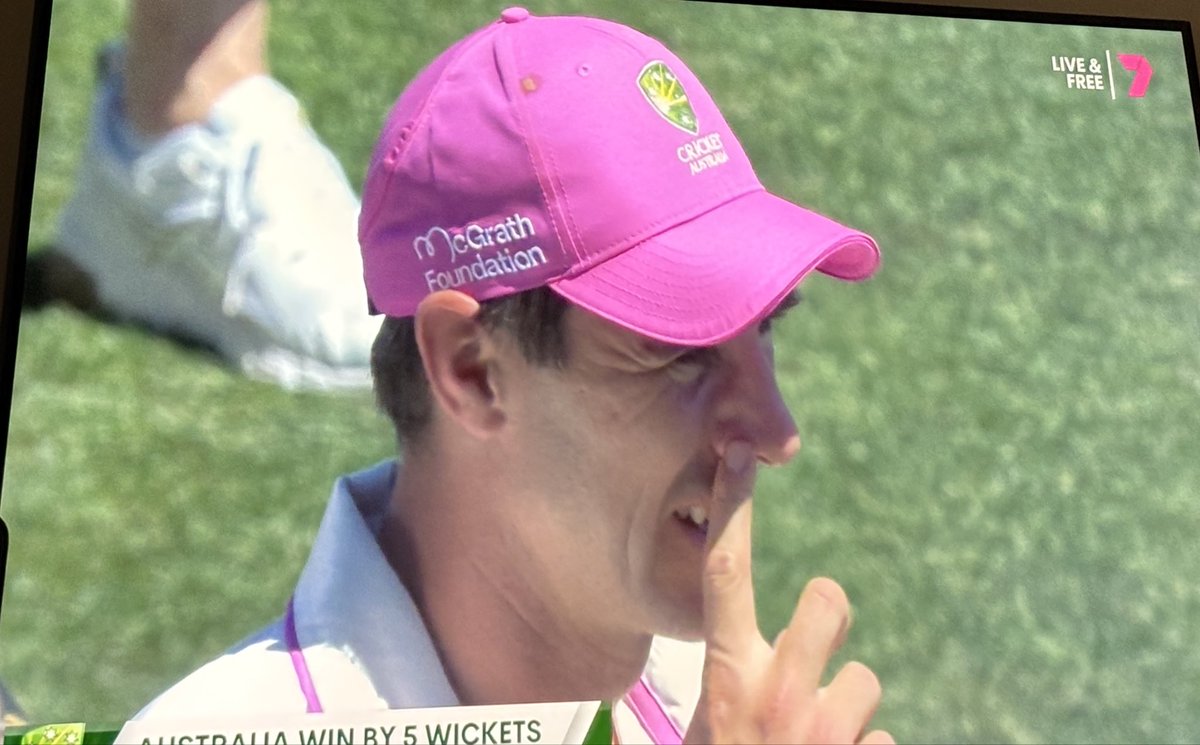 After the final test at the SCG, Pat Cummins was prominently with the players on the ground-even though he only played one test. Smithy was the (c) in 4 of the tests, including at the SCG. Pat’s presence was on the nose, as far as I was concerned.
#Ashes2025  #Ashes