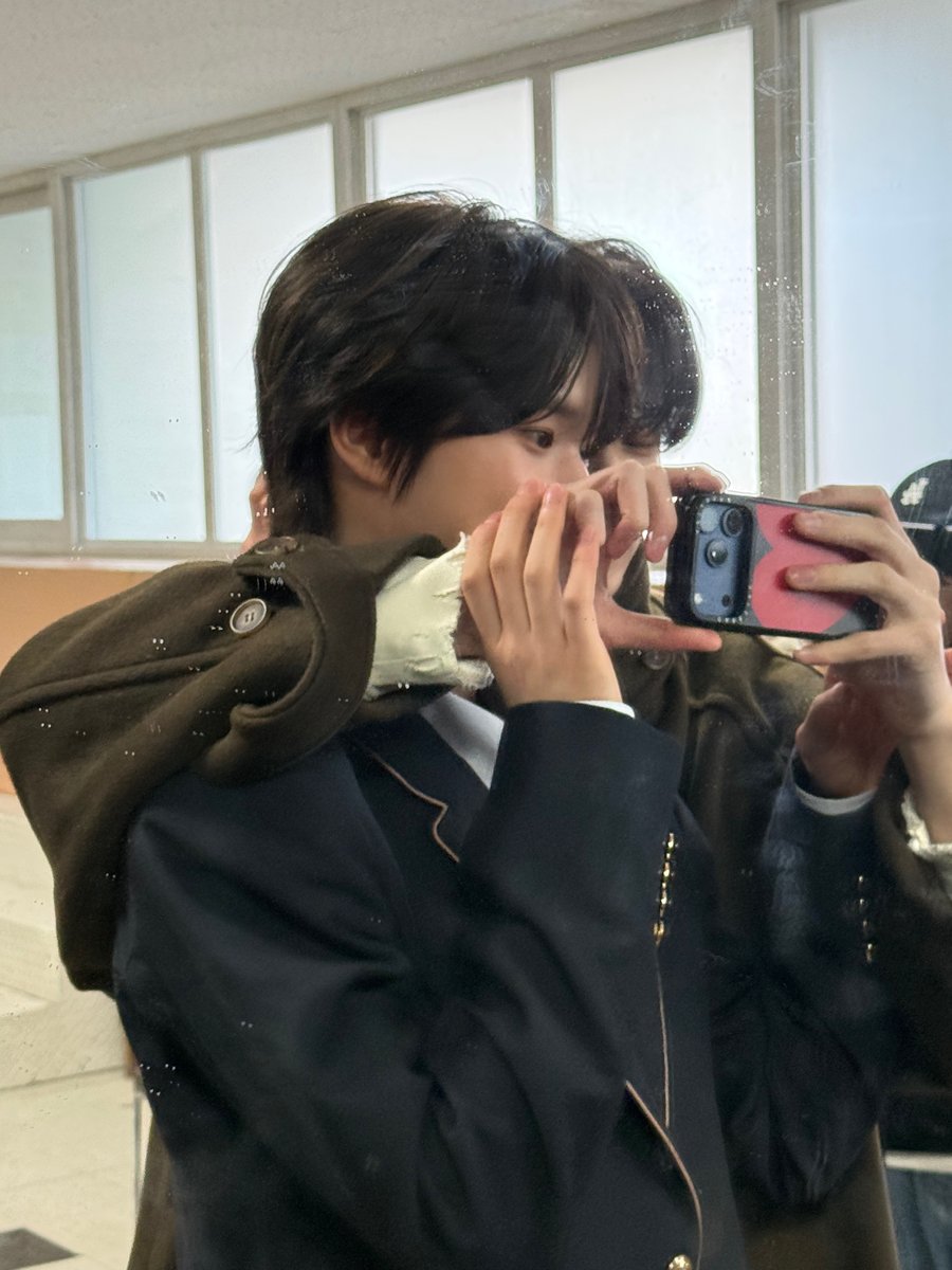 𝗬𝗢𝗨𝗡𝗚𝗝★𝗘 tweet media