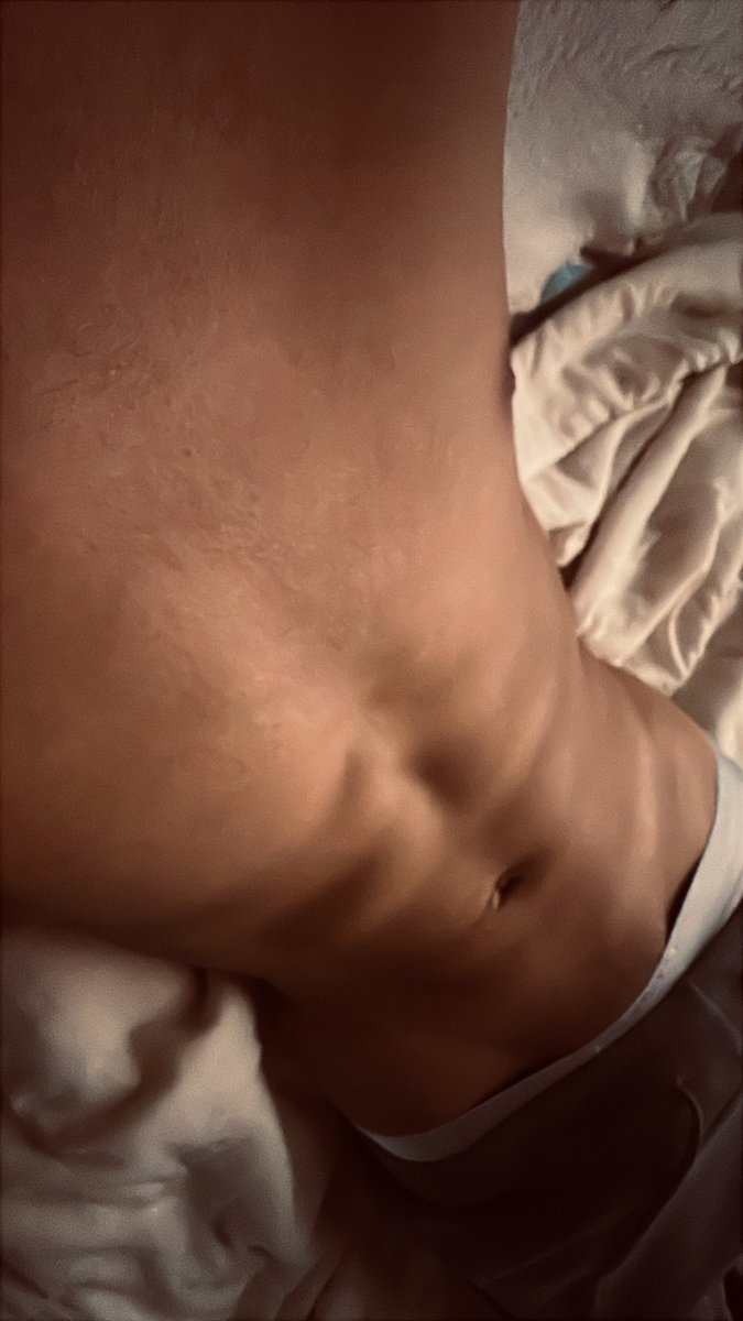 endisitooo's tweet photo. Buenas noches https://t.co/BtnjS1xTya
