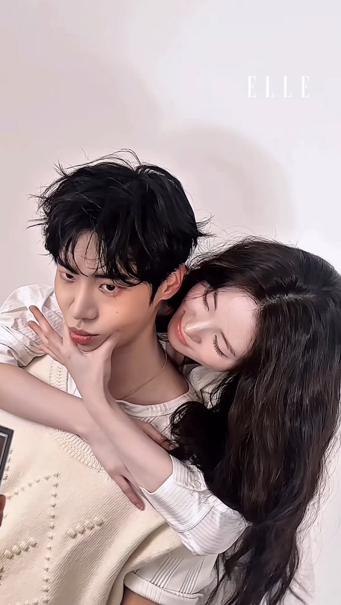 bbachuu0's tweet image. 영우 연하남 티나요..