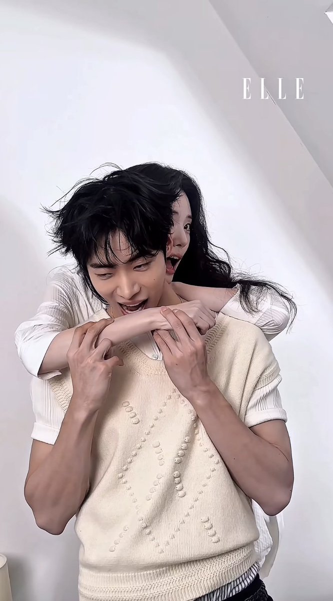 bbachuu0's tweet image. 영우 연하남 티나요..