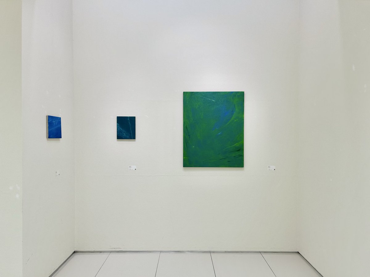 srmsll's tweet photo. 明日から展示が始まります。

新作を6点用意したので、是非お越しください！ https://t.co/9gWmb9qjhc