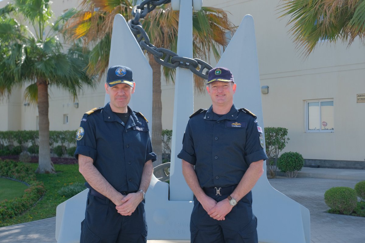 UKMCCMiddleEast's tweet photo. Change at the helm! ⚓

With fair winds and following seas to Commodore Aldous, we welcome Commodore Thomas as our new UK Maritime Component Commander. 🇬🇧

#OpKipion https://t.co/QHYa3g2AHL