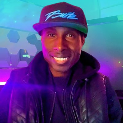 TySuite's tweet photo. #NewProfilePic https://t.co/je2Z7nE7sl