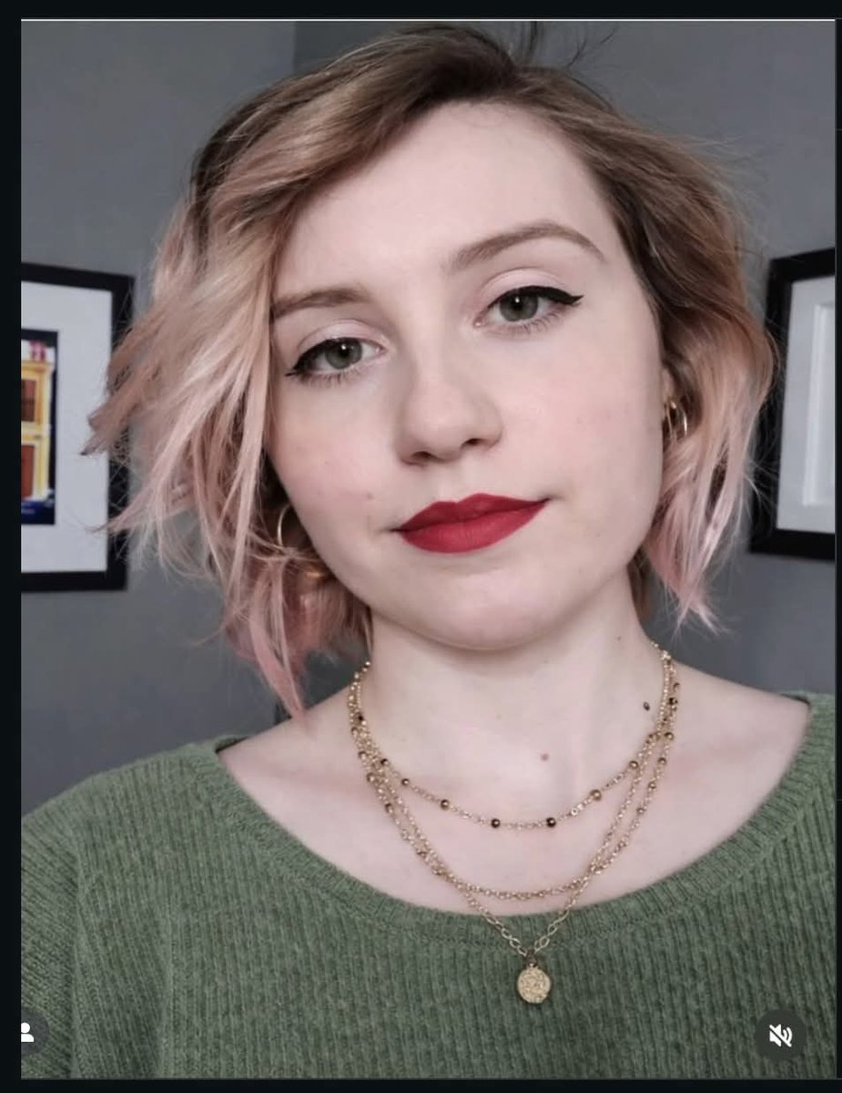 Real___iTamara's tweet image. Is it just me or do all of these look like different people?