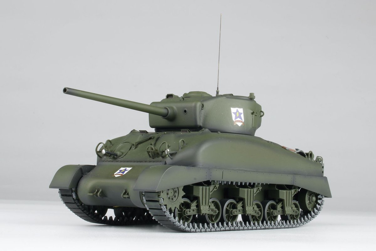 ハイテック　 ガールズ＆パンツァー仕様サンダース大学付属高校 M4シャーマン サンダース大学付属高校 M4シャーマン 75mm砲搭載型 | Hitec Multiplex