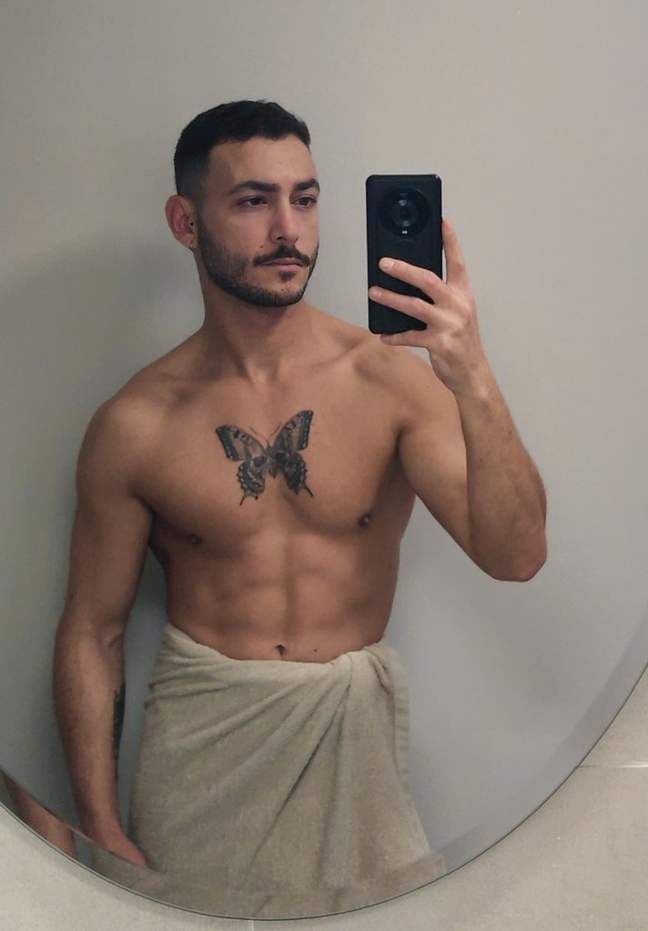 Wake up! #gayx #nsfwgay #nsfwtwt #afterdark #gaytwitter #xxxgay