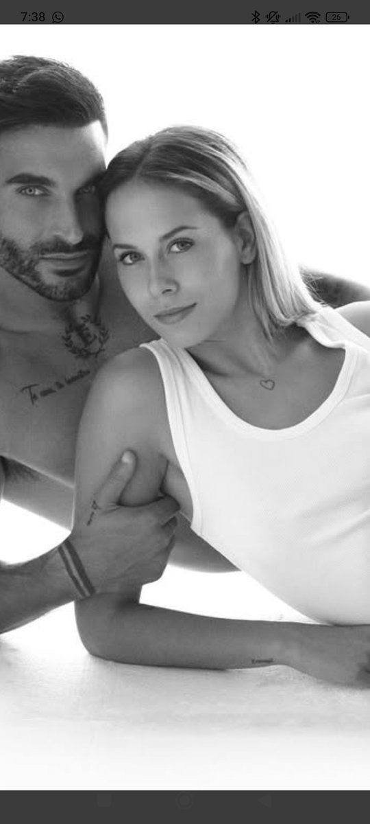 #ViolediMTMAD44 feliz aniversario pareja ,que sigáis cumpliendo vuestros sueños juntos