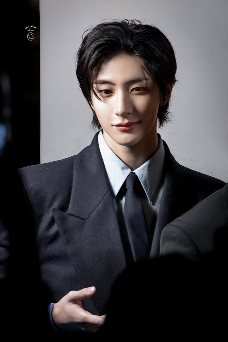 yuiize42321's tweet image. 사격국대 박언빈이랑 스폰서 이이사님 … 
아무런 사적 감정 없이 ㄹㅇ기업적인 후원이 목적이었는데 박언빈 생긴거에 비해서 엄청 nerdy… 해가지고 흥미로워짐 처음 미팅했을때도 스몰톡으로 취미가 뭐냐고 물었는데 그냥… 집에있어요 밖에 잘 안나가요 이래서 신기하다고 생각했음