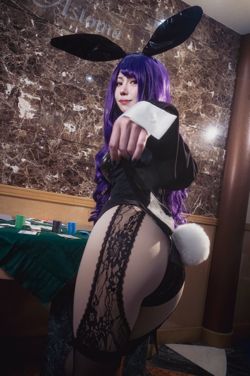 ⚠︎ Cos
　着せ恋 / 喜多川海夢 (十六夜ありさVer.)
　 #JACSアストピア

　『 ストッキングの下にー、
               肌色のストッキング重ね履き!! 完璧!!! 』