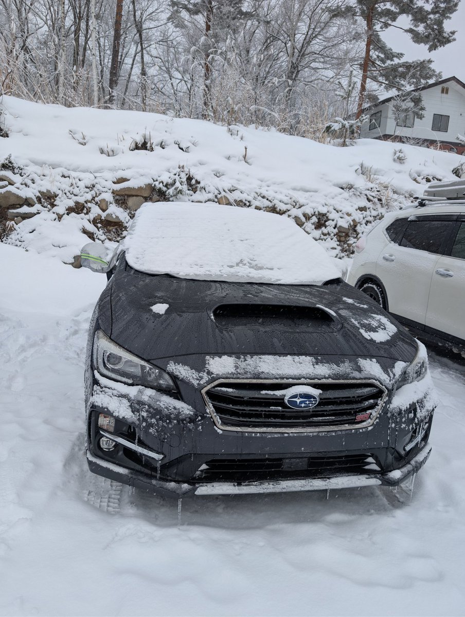 samai's tweet image. 正月休みに栂池行ったんだけどレヴォーグ快適だった…